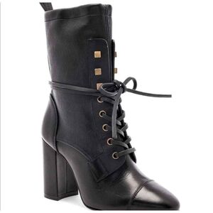 Stuart Weitzman Veruka LeatherLace Up Boots Size 8.5 Black ⚫️